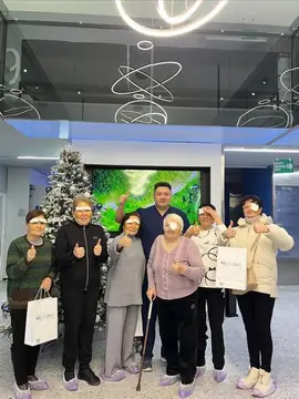 Пациенты с хирургом RB CLINIC после замены хрусталика, снимок 53 из 56