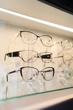 Оправы на витрине RB OPTICS: RB CLINIC на Орынбор, 12, снимок 2 из 15